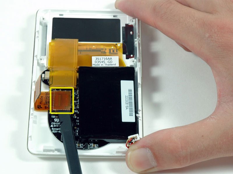 iPod 3rd Generation Touch Wheel Cable Replacement