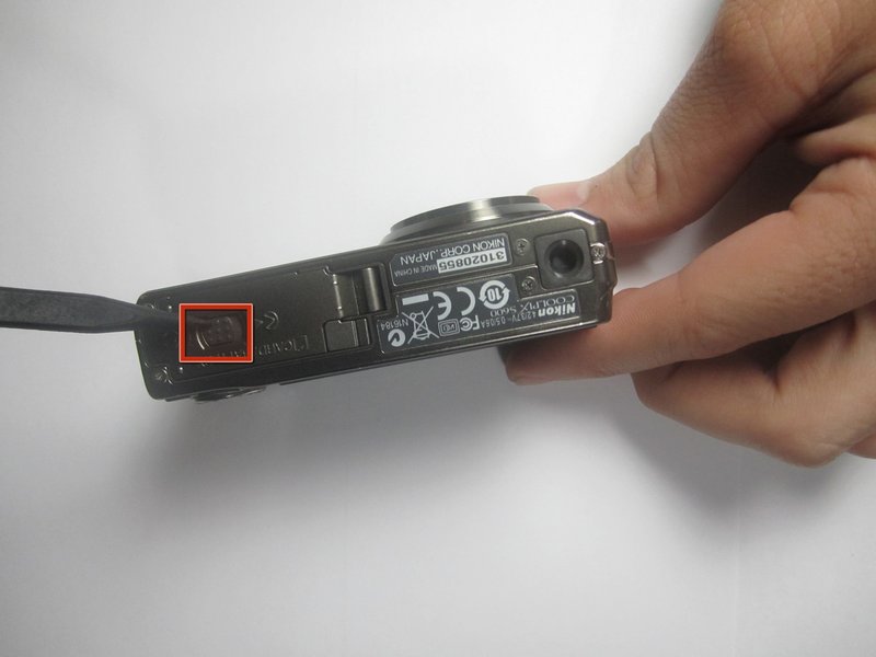 Nikon CoolPix S600 Battery Replacement