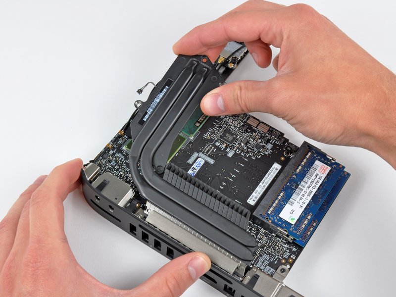 Mac mini Mid 2010 Heat Sink Replacement