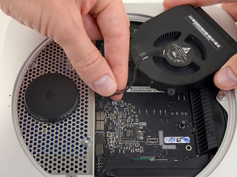 Mac mini Mid 2011 Fan Replacement