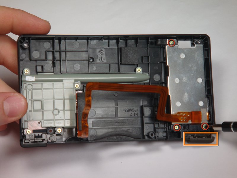 Nintendo DSi Outer Casing Replacement