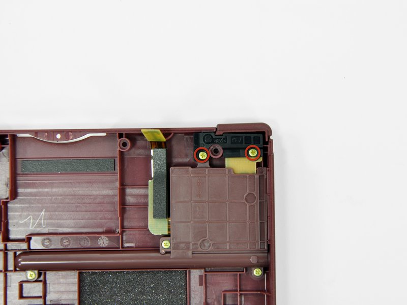 Nintendo DSi XL Right Shoulder Button Replacement