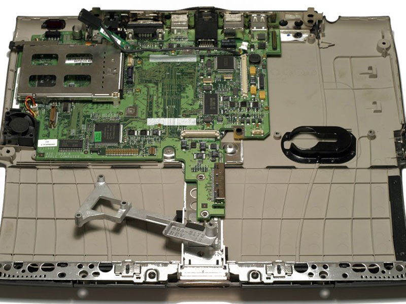 PowerBook G3 Lombard Logic Board Replacement