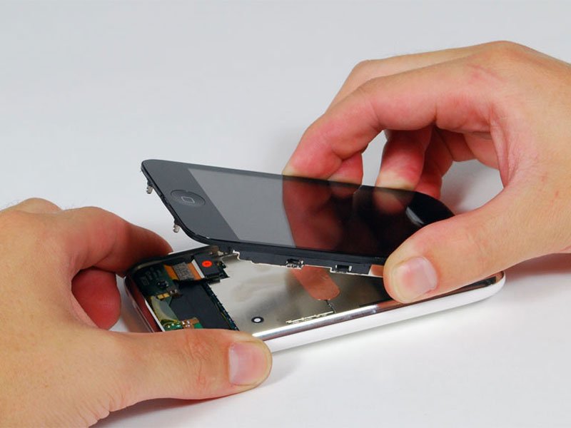 iPhone 3GS Display Assembly Replacement